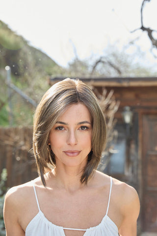 Findley Wig - 2587   Amore Collection