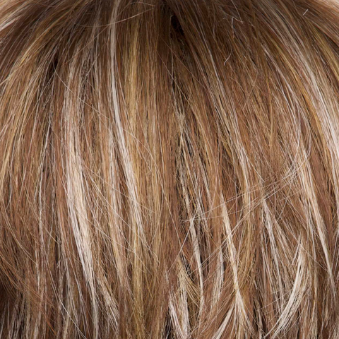 Icy Oak-SR - A warm medium brown base mixed with golden blond. The white gold highlights and soft shadowed root effect crate a beautiful color tone.